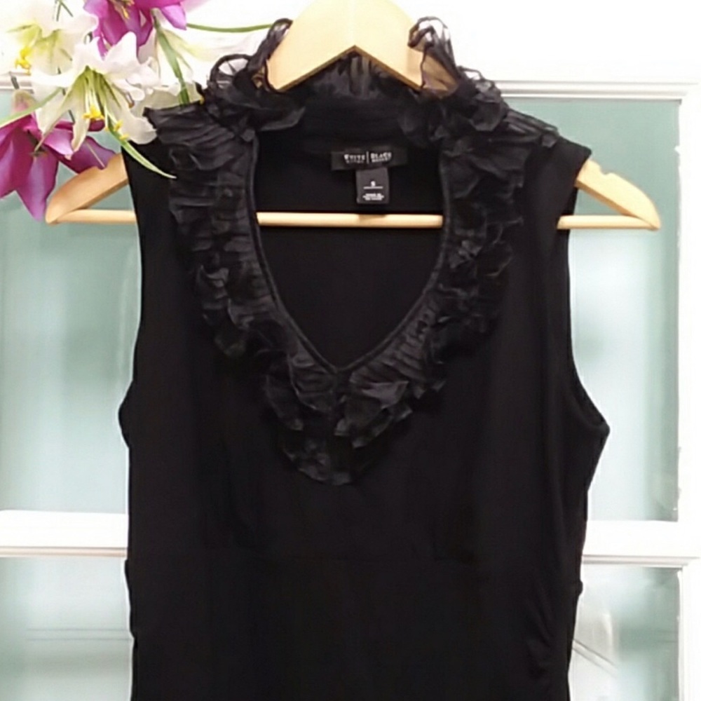 White House Black Market Chiffon Neck Blouse!